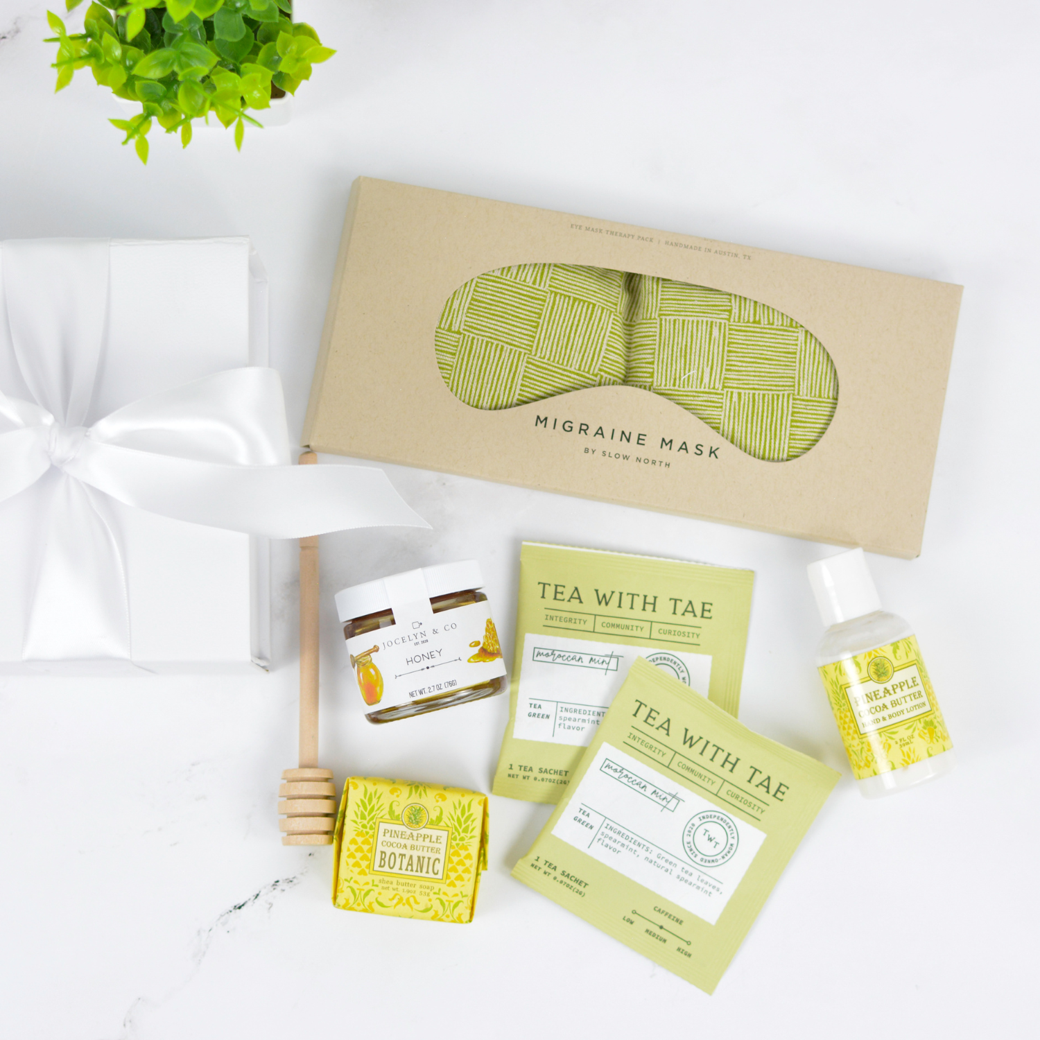 Stress Relief Gift Box – Stress relief gift set with teas, candles, and spa products