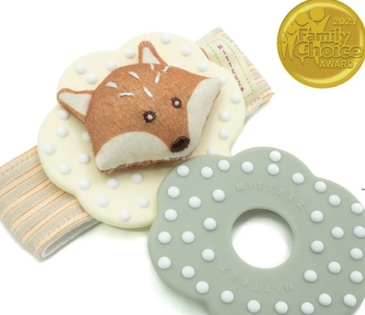 Finley the Fox- Organic Baby Teething Wristlet Rattle